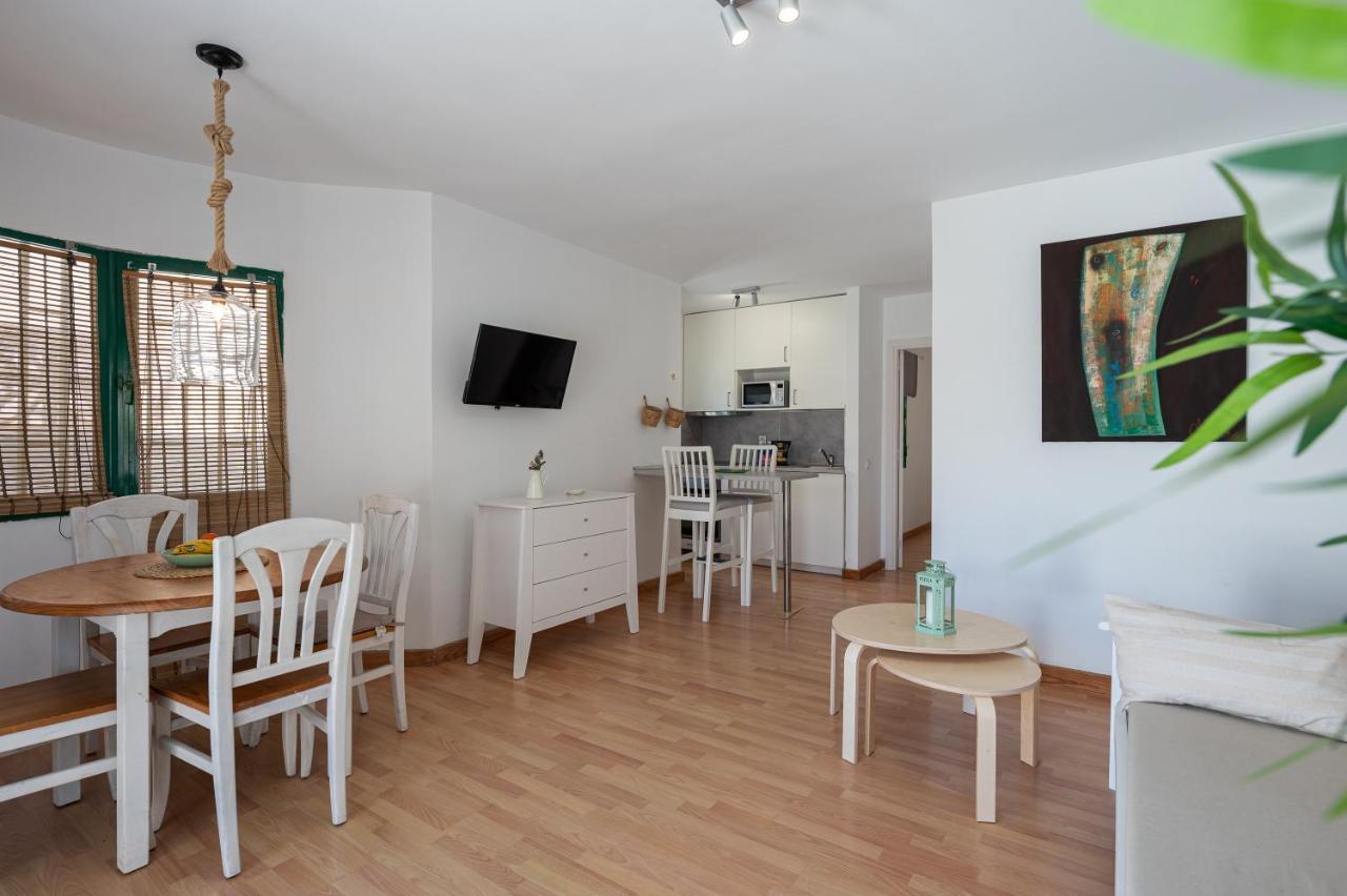 Homeforguest Apartment With Pool And Terrace 1 Min From The Beach Corralejo Exteriér fotografie