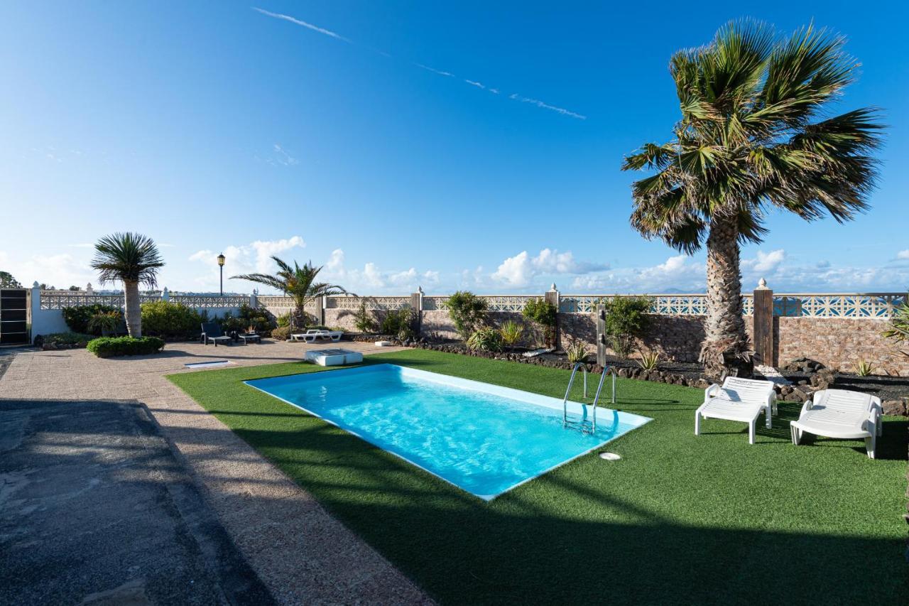 Homeforguest Apartment With Pool And Terrace 1 Min From The Beach Corralejo Exteriér fotografie